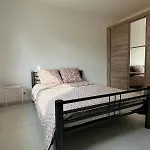Tres Belle Maison