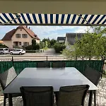 Tres Belle Maison