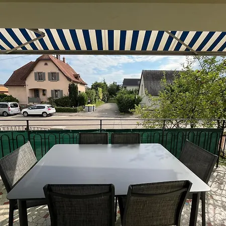 Tres Belle Maison