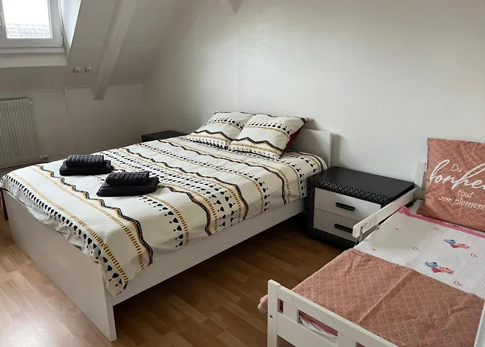 Tres Belle Maison *